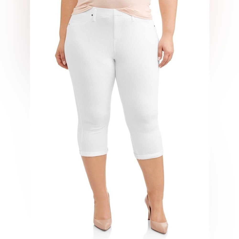 Terra & Sky White Plus Size Pull On Midrise Fitted Denim Capri Jeggings NWOT